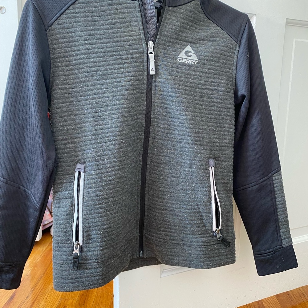 Gerry, size medium, black